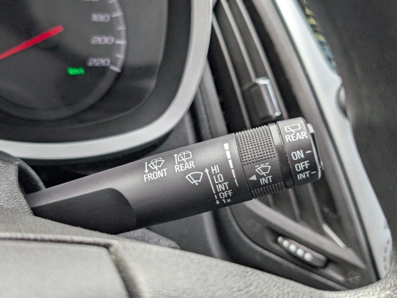 2017 Chevrolet Equinox LS  **LOW MILEAGE - AWD** Photo