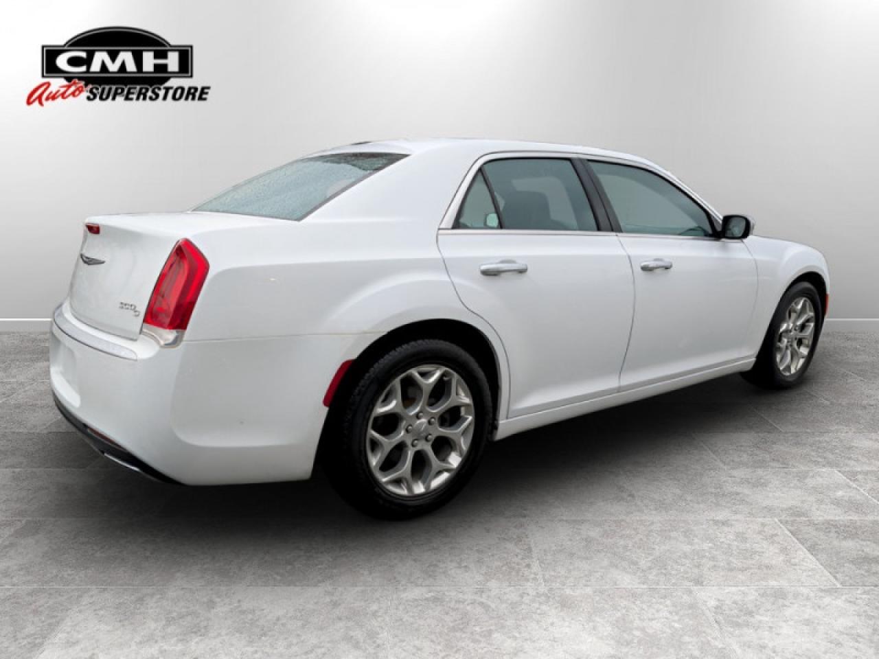 2016 Chrysler 300 Platinum  **LOADED - V6 - AWD** Photo