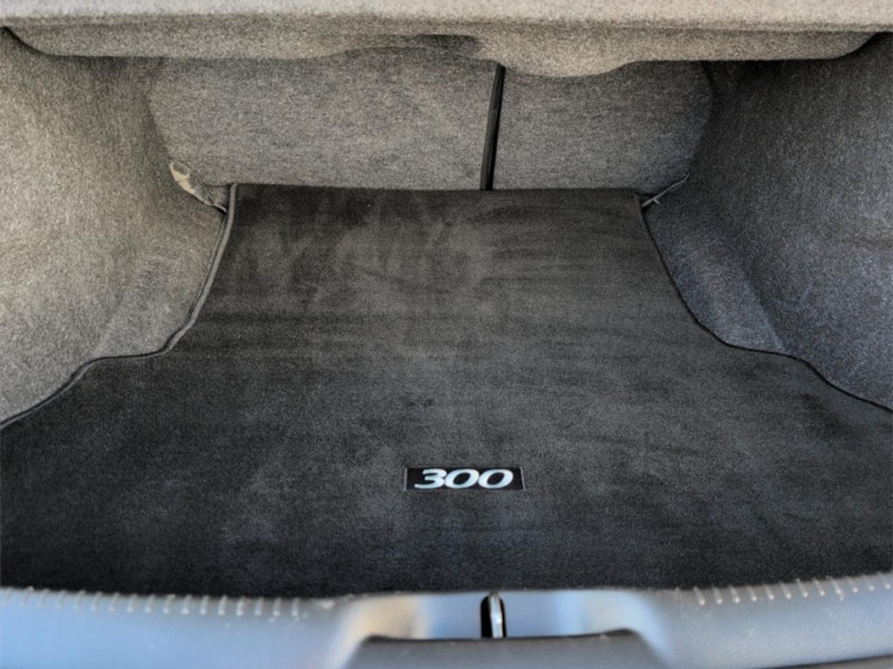 2016 Chrysler 300 Platinum  **LOADED - V6 - AWD** Photo