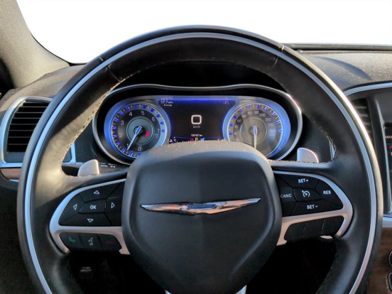 2016 Chrysler 300 Platinum  **LOADED - V6 - AWD** Photo