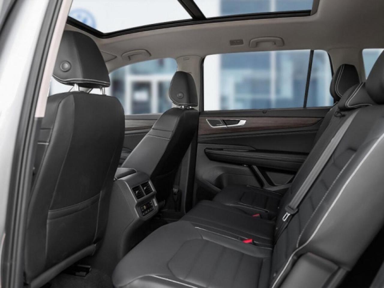 2026 Volkswagen Atlas Highline  - Leather Seats Photo