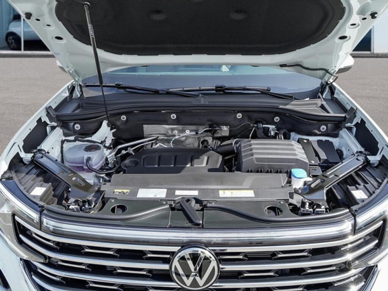 2026 Volkswagen Atlas Highline  - Leather Seats Photo