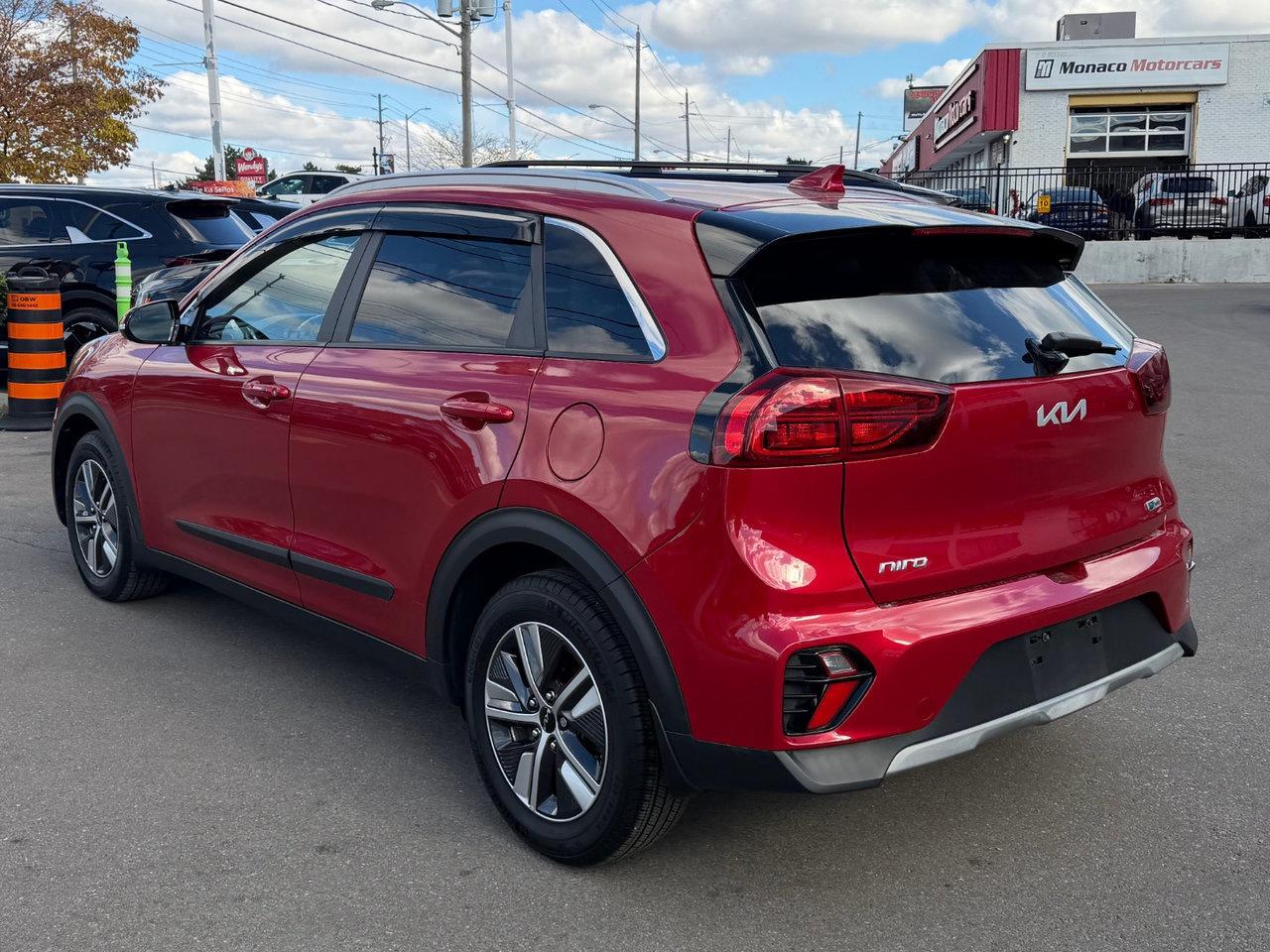2022 Kia NIRO EX Pkg.   Heated Seats & Steering Wheel Photo