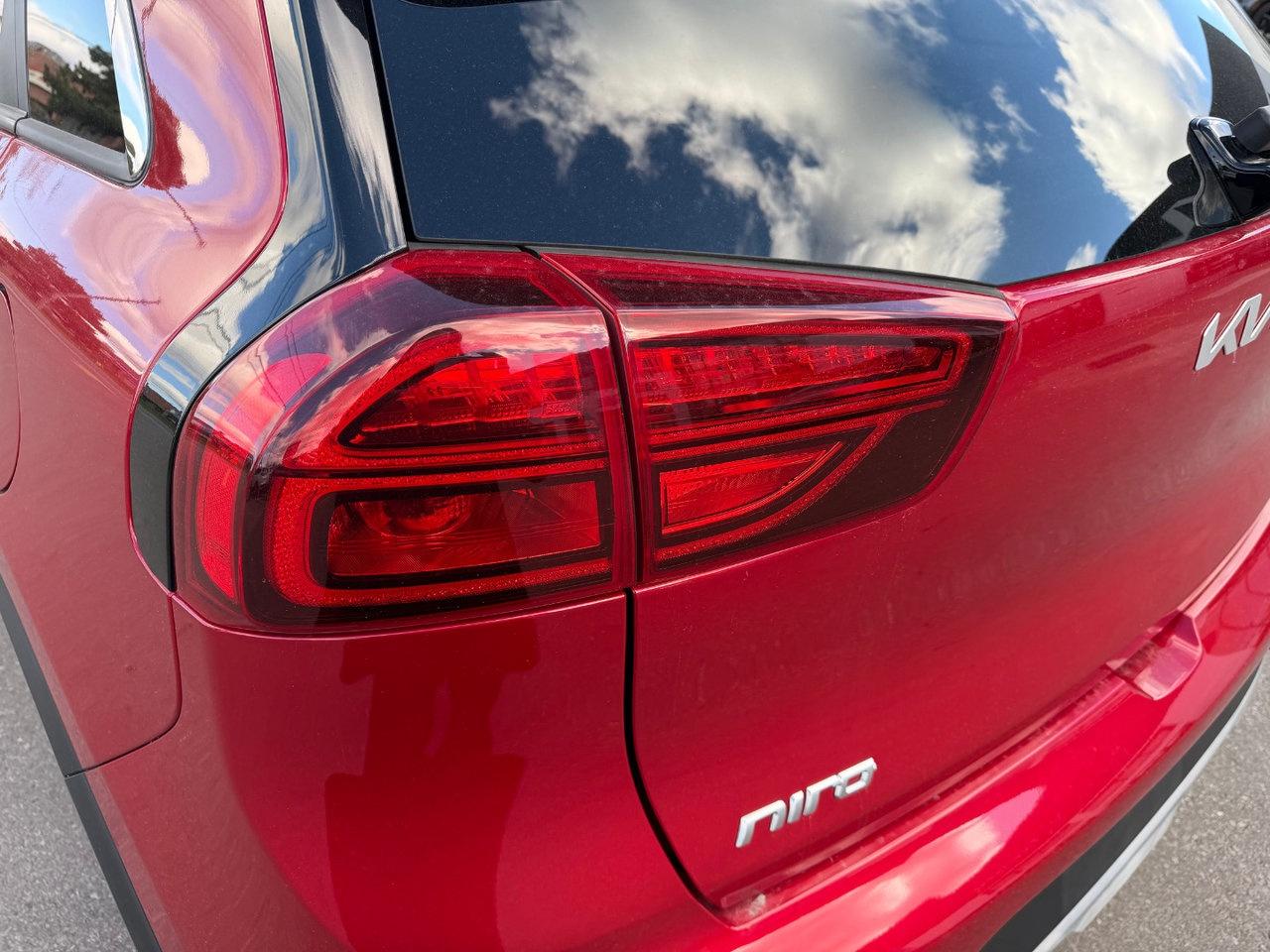 2022 Kia NIRO EX Pkg.   Heated Seats & Steering Wheel Photo