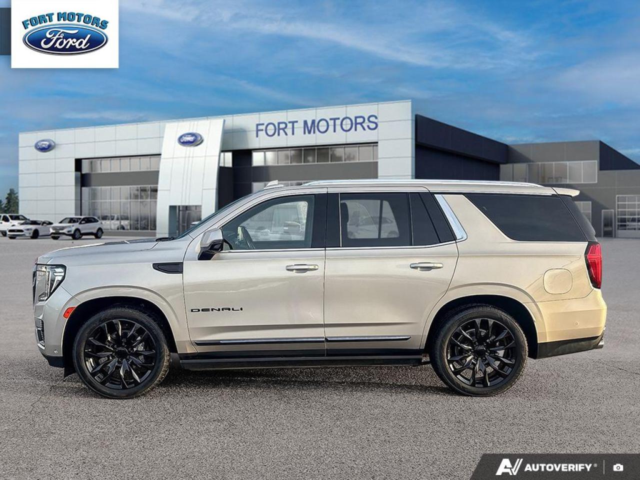 2023 GMC Yukon Denali Ultimate Photo2