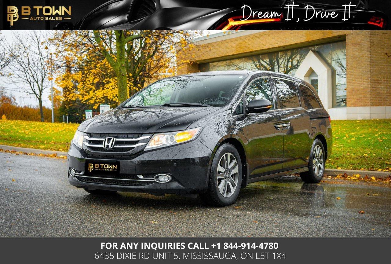 2017 Honda Odyssey Touring Photo0