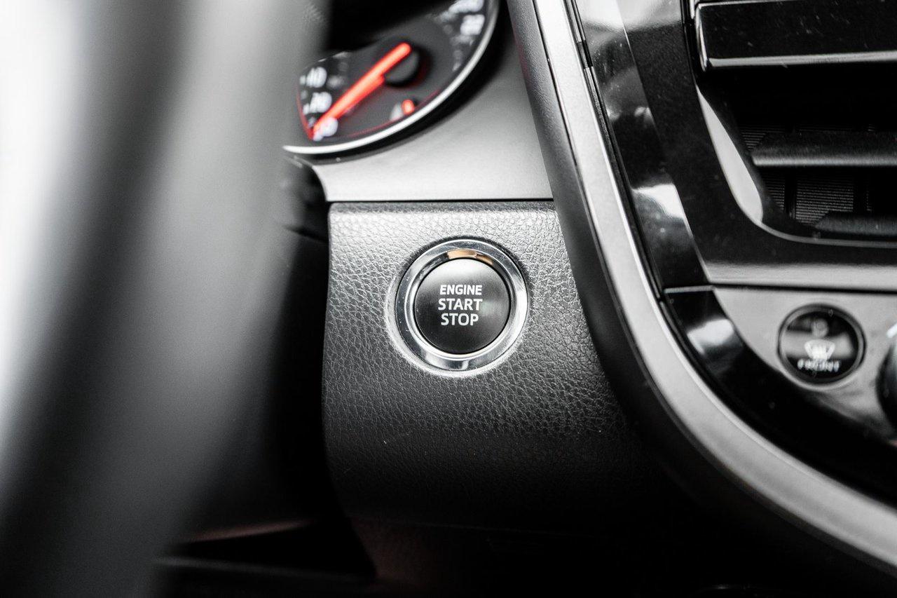 2022 Toyota Camry XSE Photo