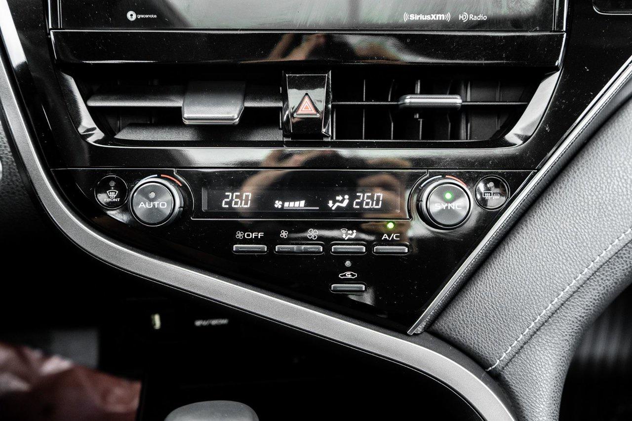 2022 Toyota Camry XSE Photo