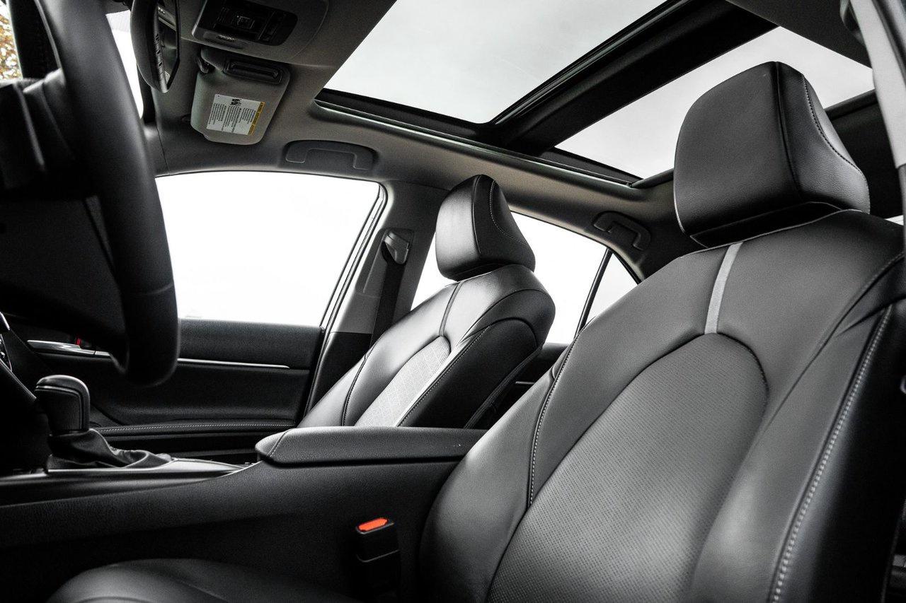 2022 Toyota Camry XSE Photo