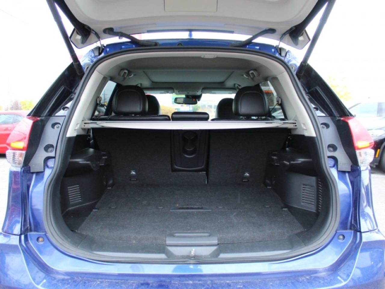 2017 Nissan Rogue SL Platinum  - Sunroof -  Navigation Photo