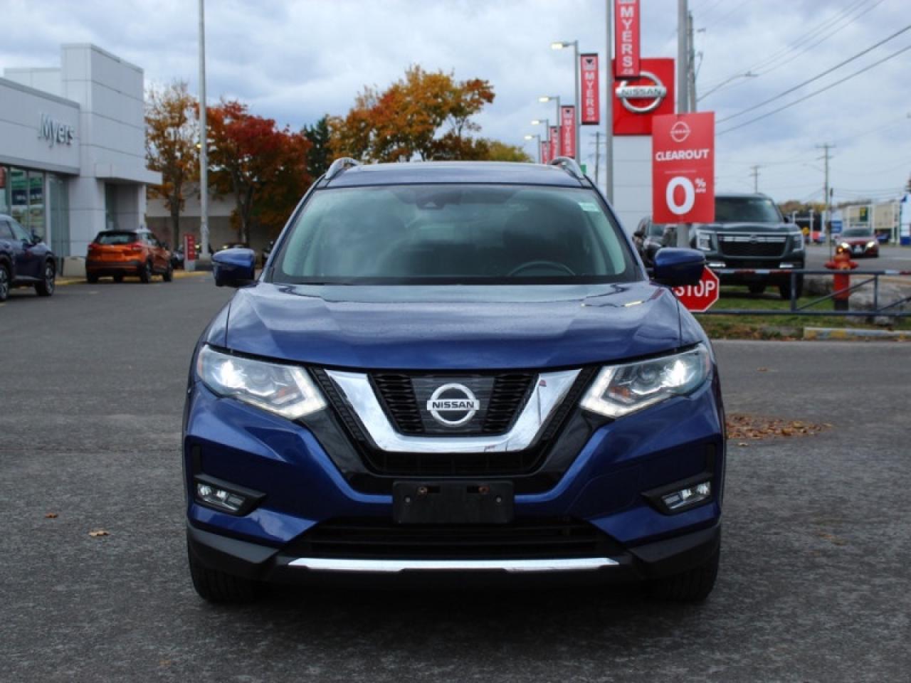 2017 Nissan Rogue SL Platinum  - Sunroof -  Navigation Photo