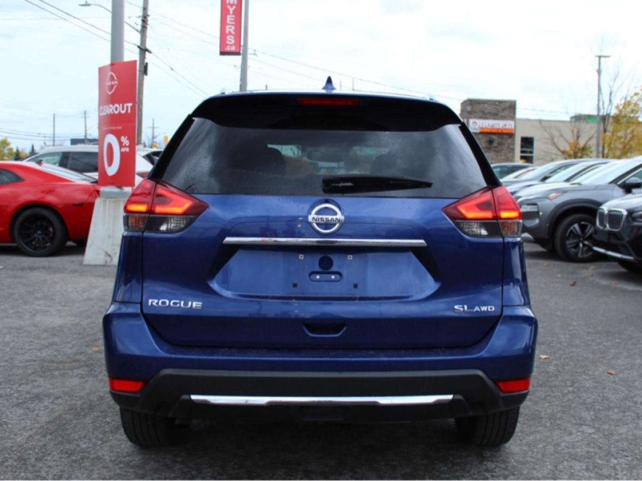 2017 Nissan Rogue SL Platinum  - Sunroof -  Navigation Photo