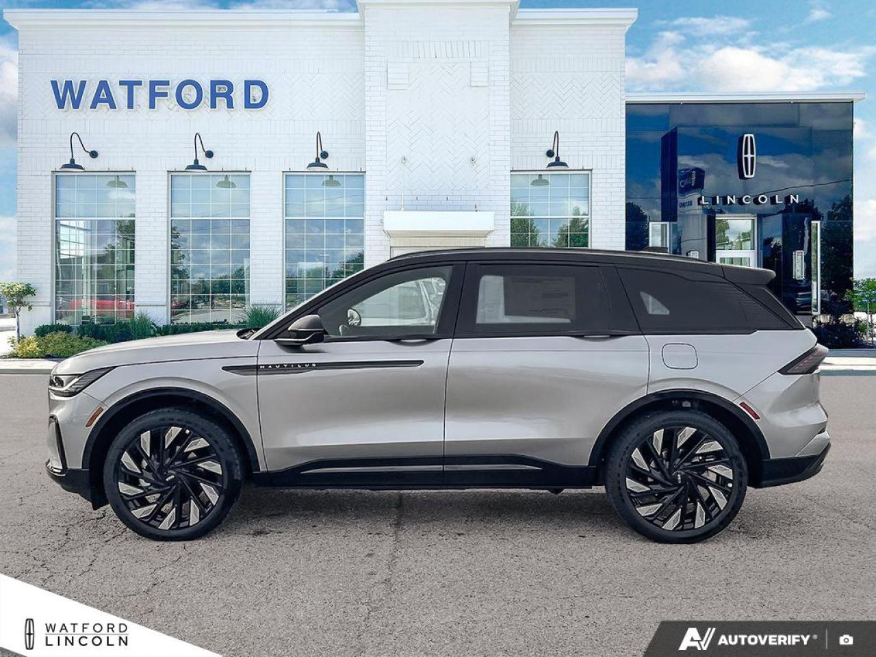 2025 Lincoln Nautilus RESERVE Photo