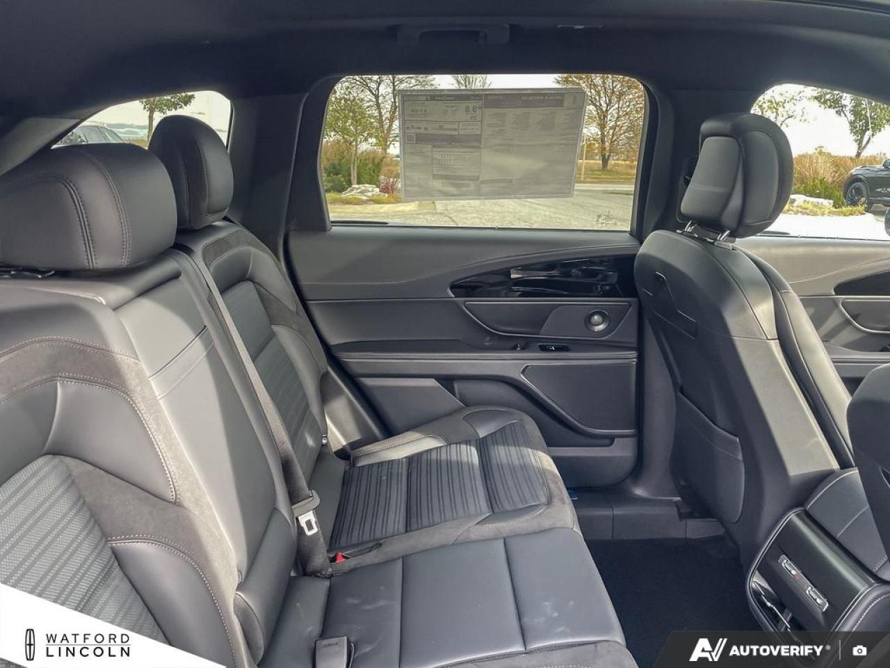 2025 Lincoln Nautilus RESERVE Photo