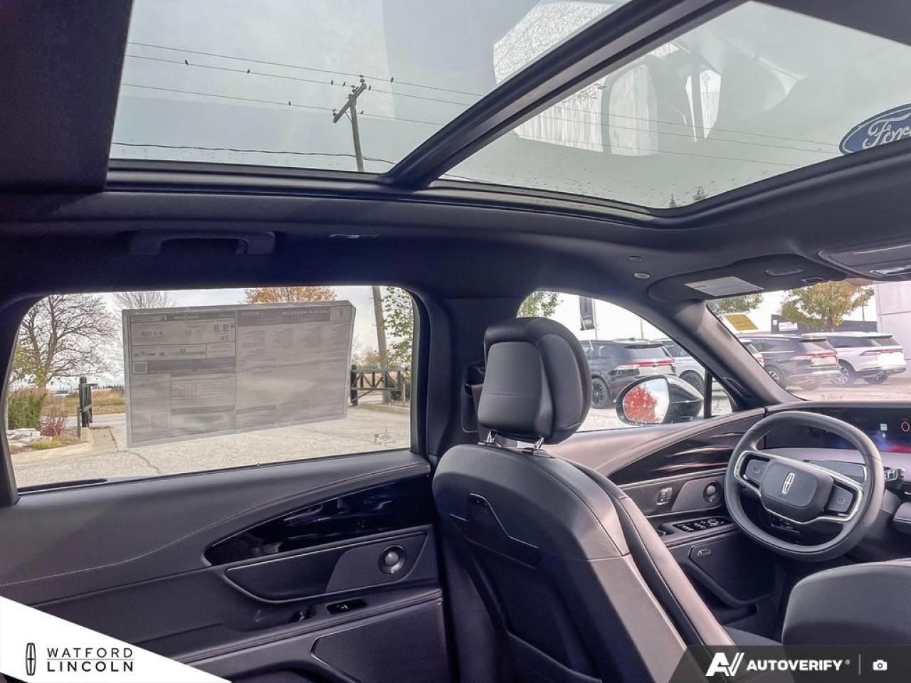 2025 Lincoln Nautilus RESERVE Photo