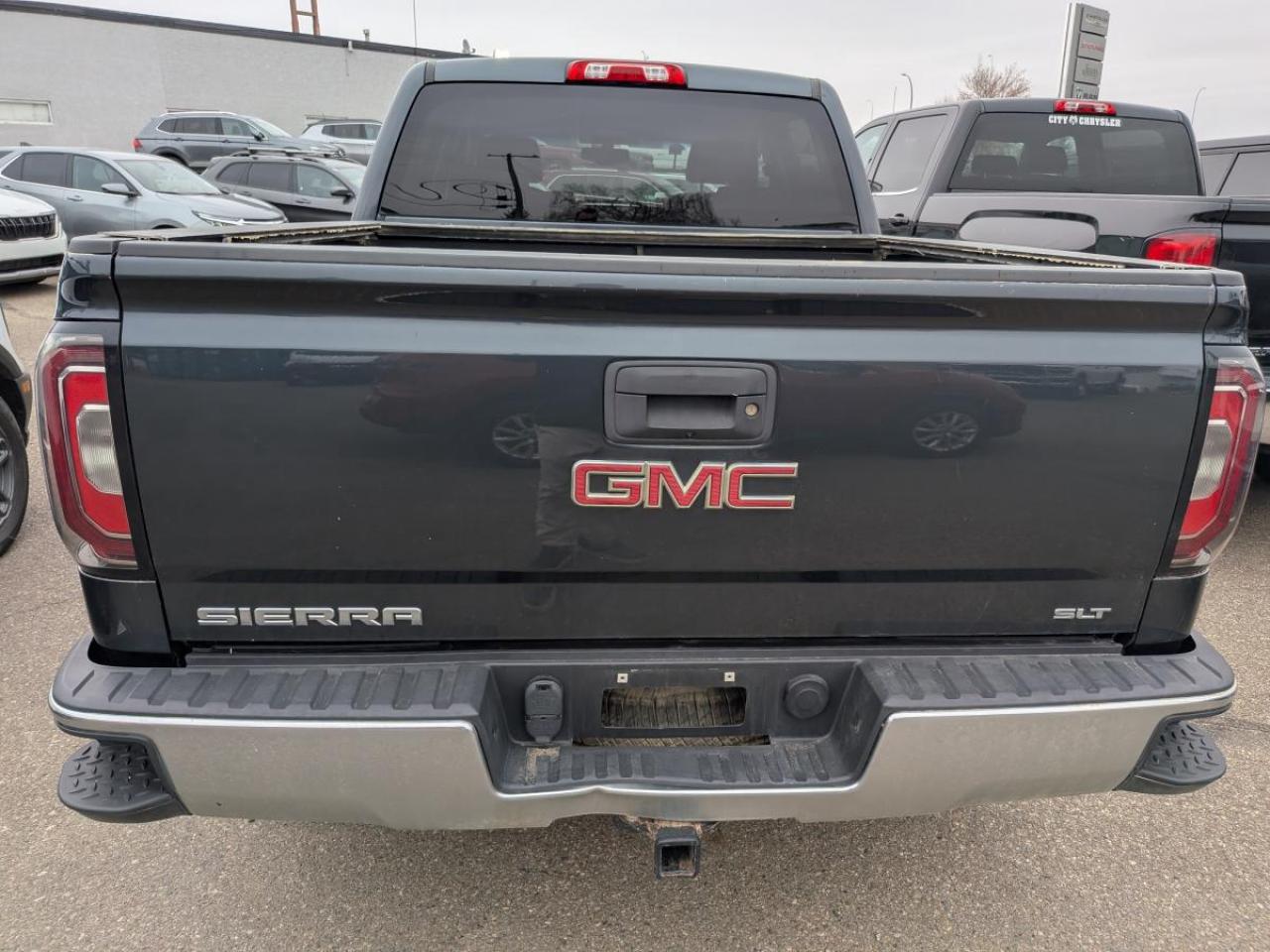 2017 GMC Sierra 1500 4WD CREW CAB 143.5" SLT Photo3