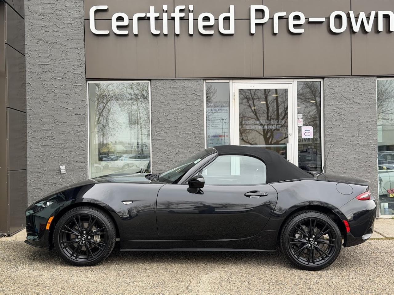 Used 2024 Mazda Miata MX-5 CONVERTIBLE w/ LOW KMS / AUTOMATIC for sale in Calgary, AB