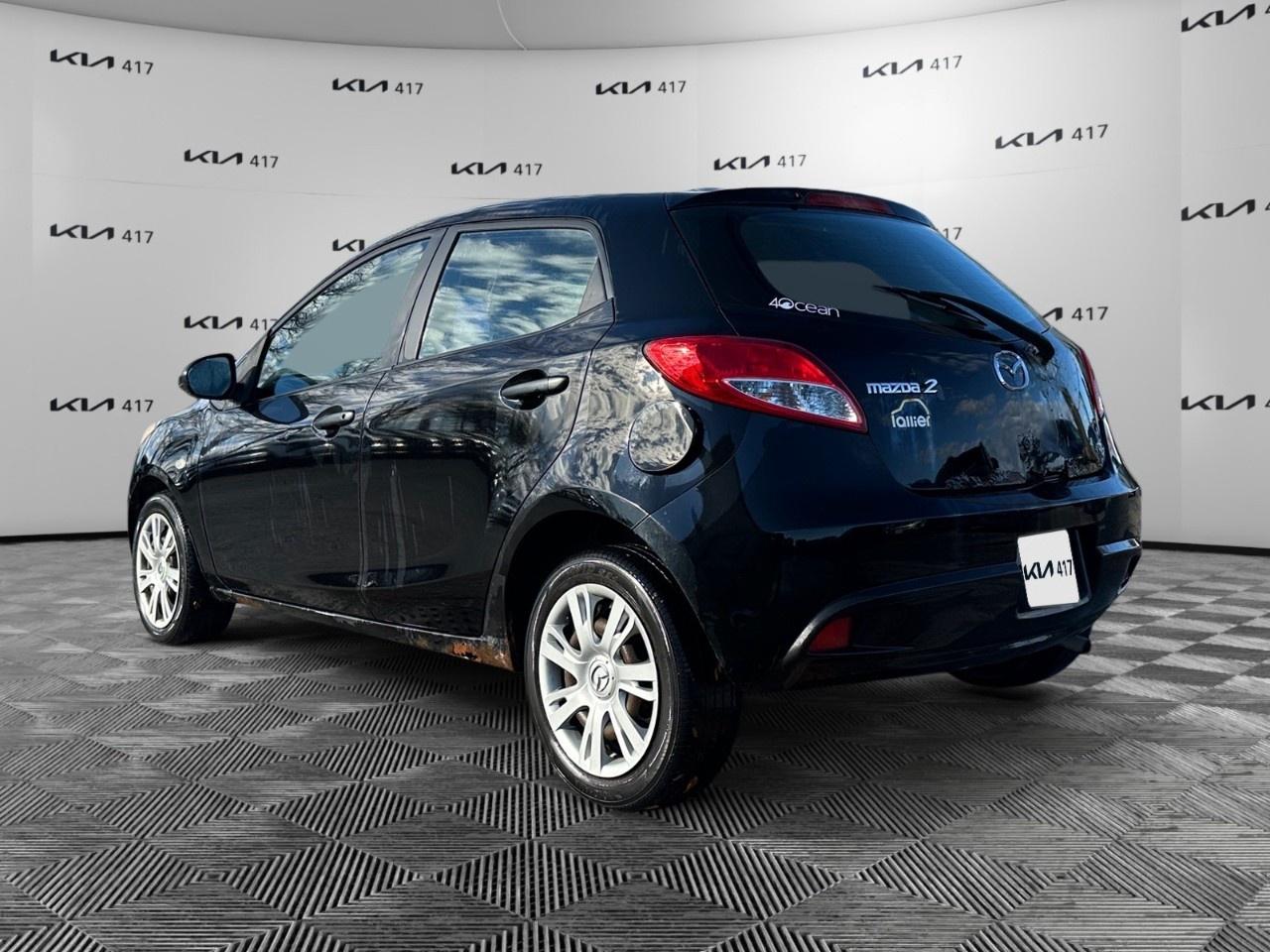 2013 Mazda MAZDA2 GX 5sp Photo2