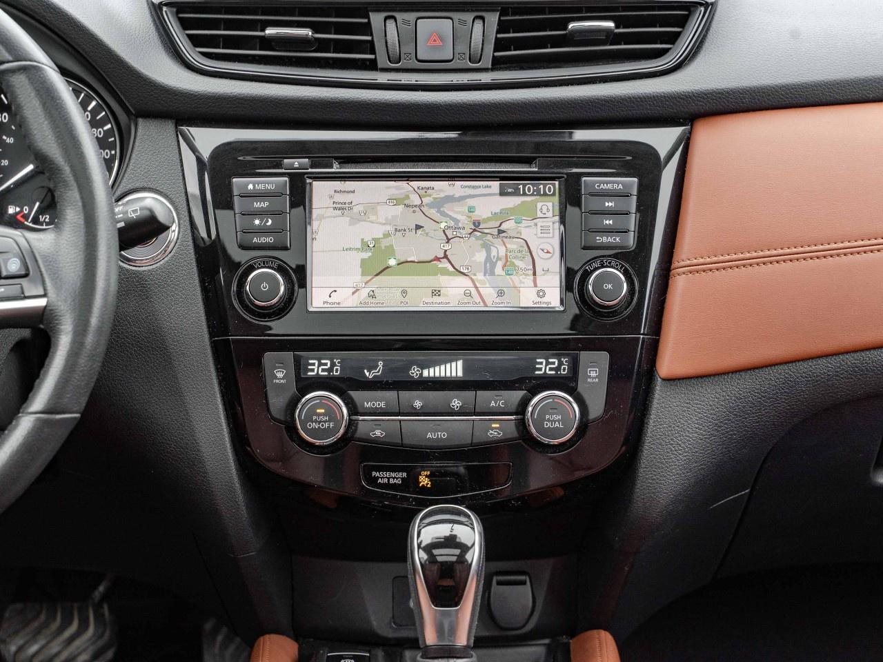 2020 Nissan Rogue SL Photo