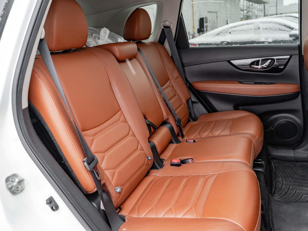 2020 Nissan Rogue SL Photo