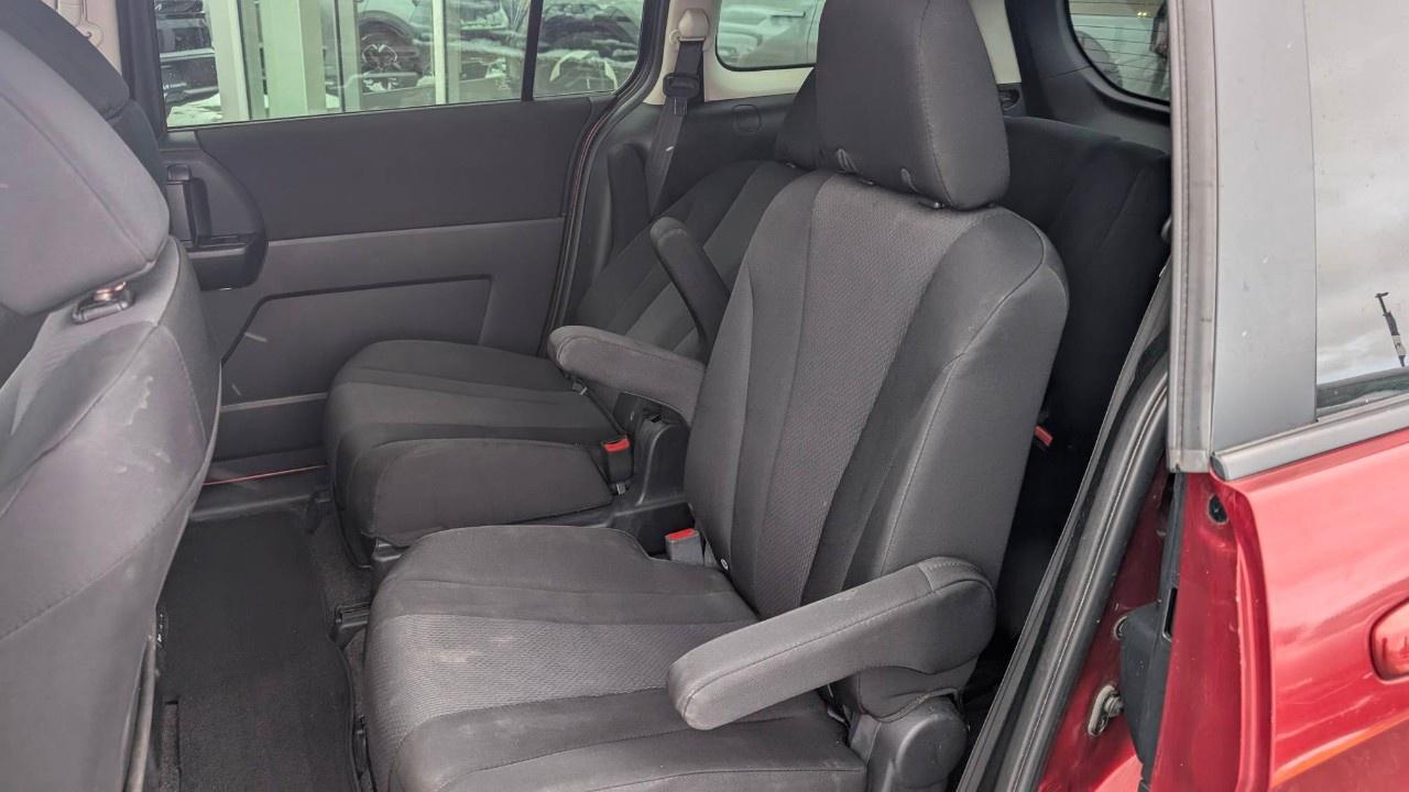 2014 Mazda MAZDA5 4dr Wgn Auto GS Photo