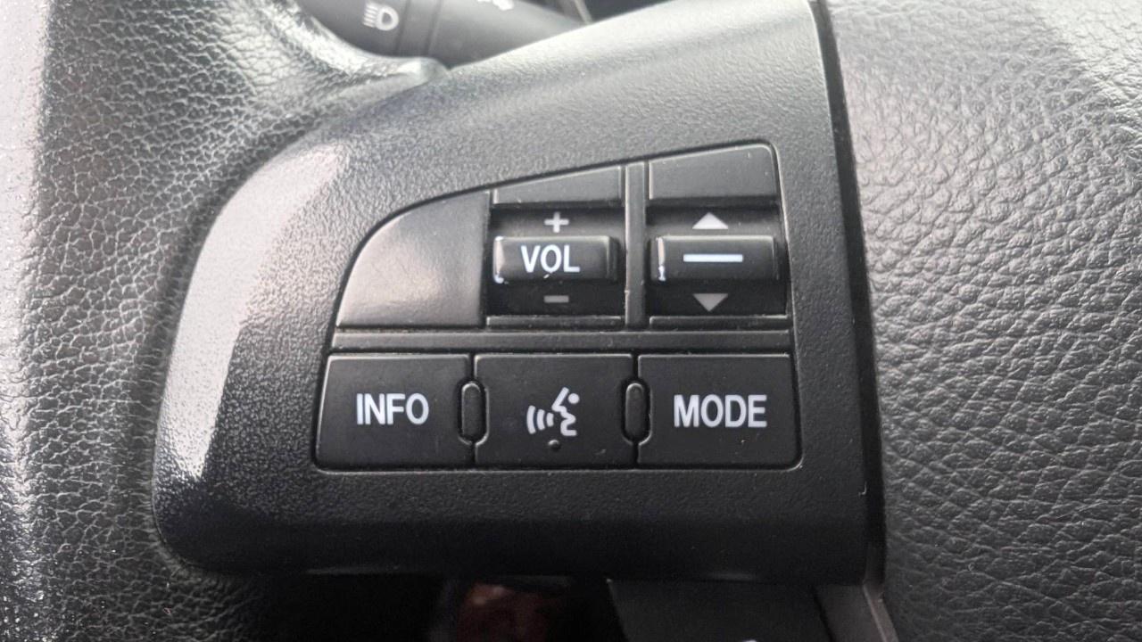 2014 Mazda MAZDA5 4dr Wgn Auto GS Photo