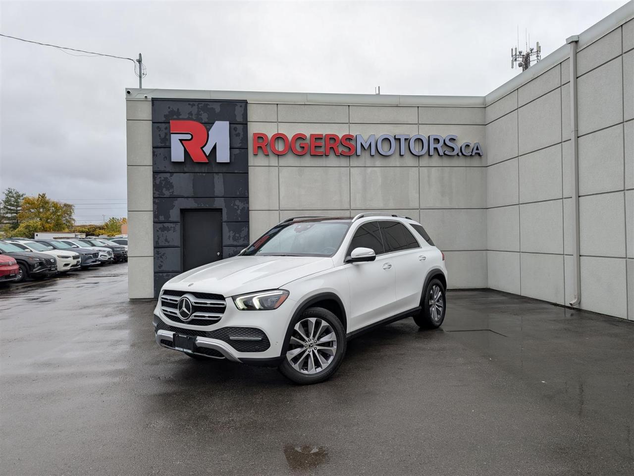 Photo of White 2022 Mercedes-Benz GLE350