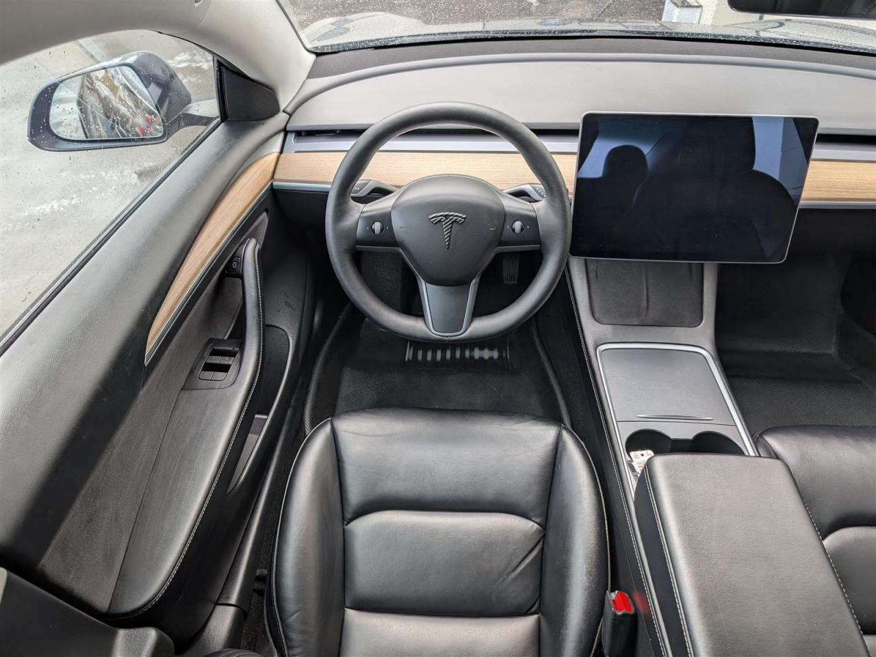 2021 Tesla Model 3 STANDARD RANGE PLUS Photo