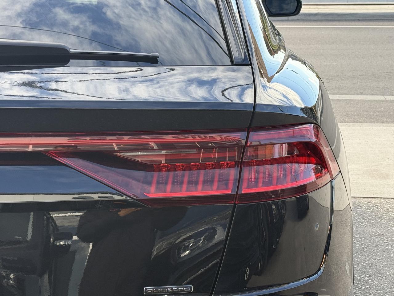 2019 Audi Q8 PROGRESSIV S-LINE | BLACK OPTICS | 360 CAM | PANO Photo