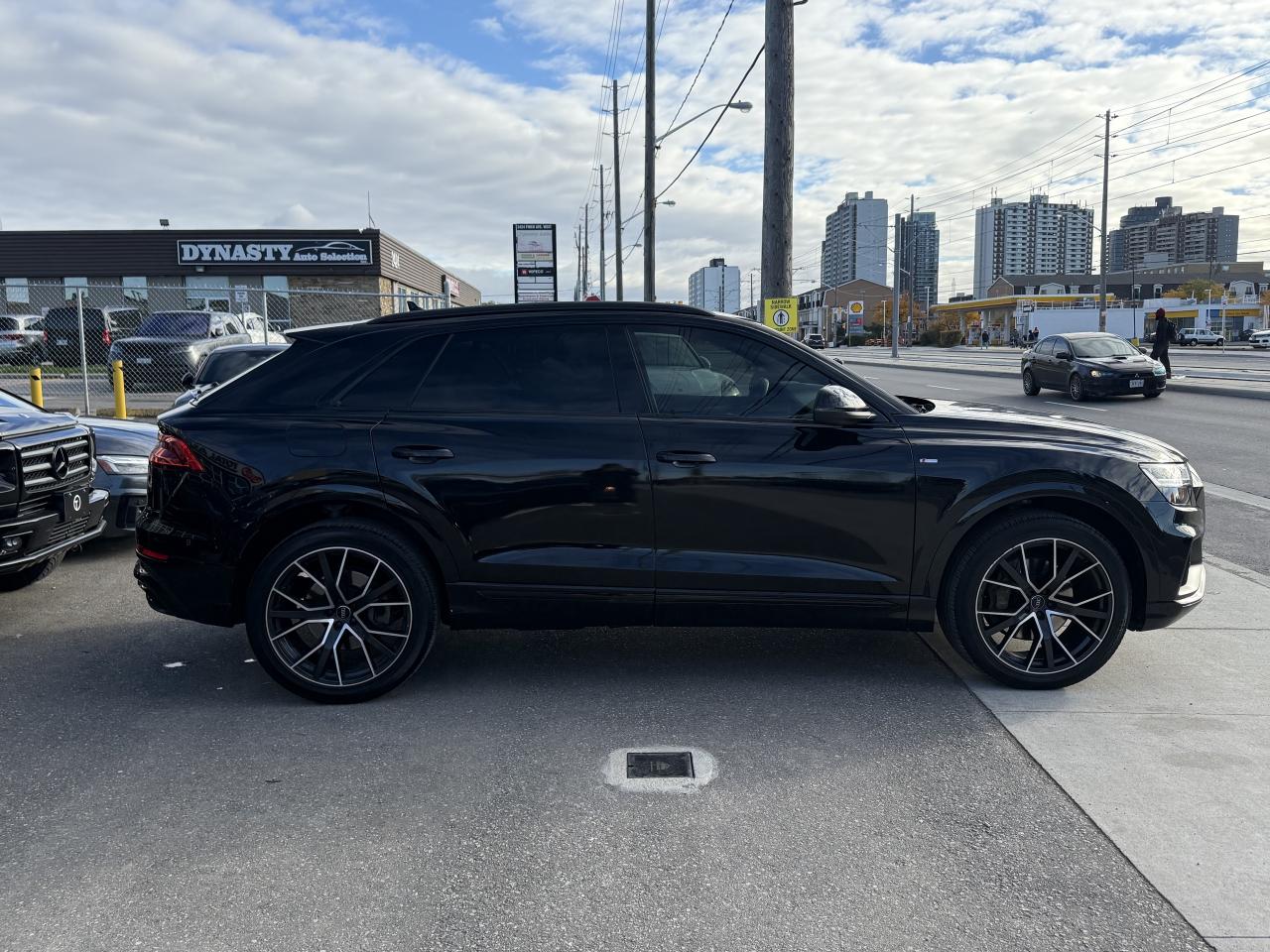 2019 Audi Q8 PROGRESSIV S-LINE | BLACK OPTICS | 360 CAM | PANO Photo
