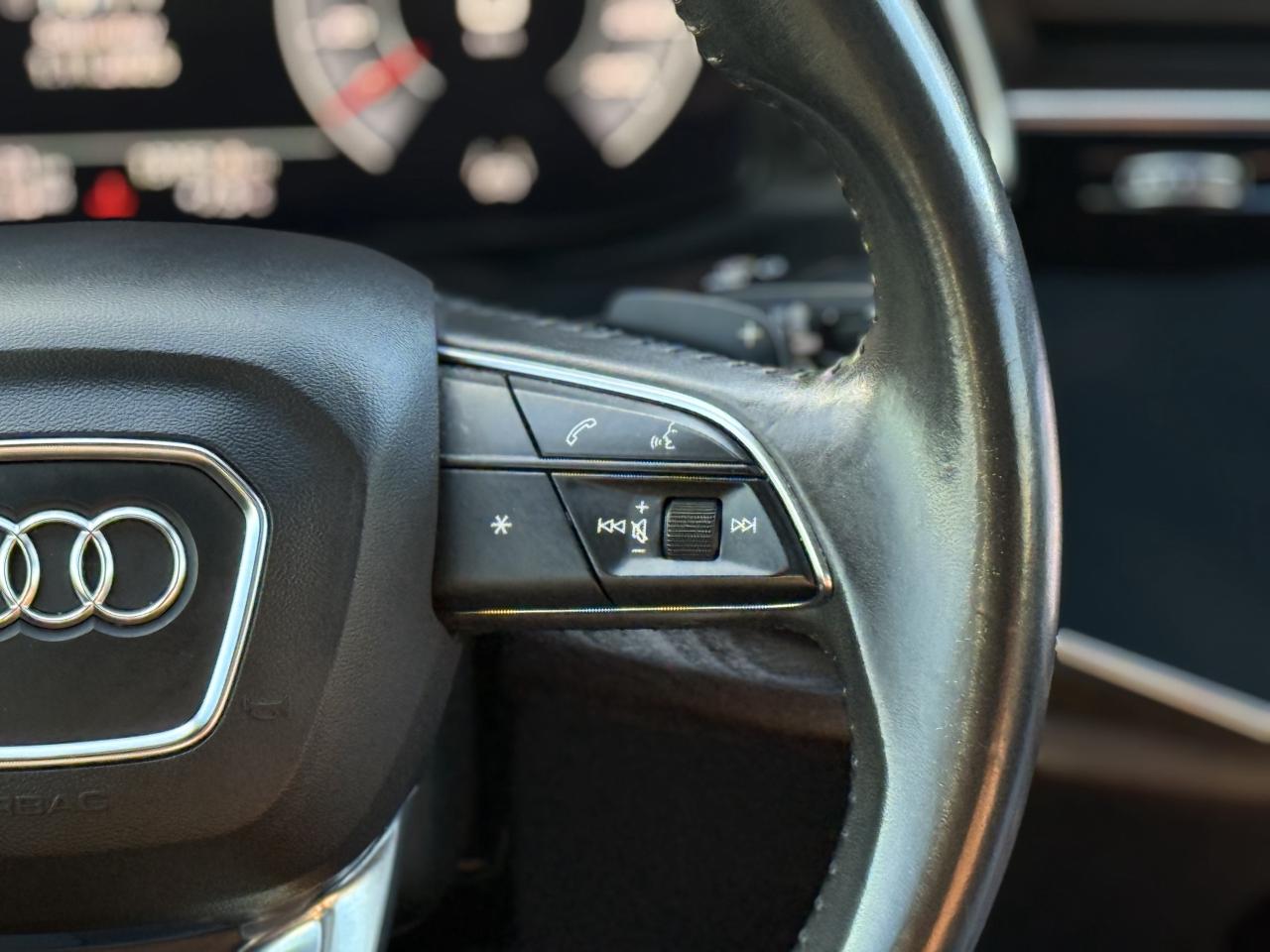 2019 Audi Q8 PROGRESSIV S-LINE | BLACK OPTICS | 360 CAM | PANO Photo