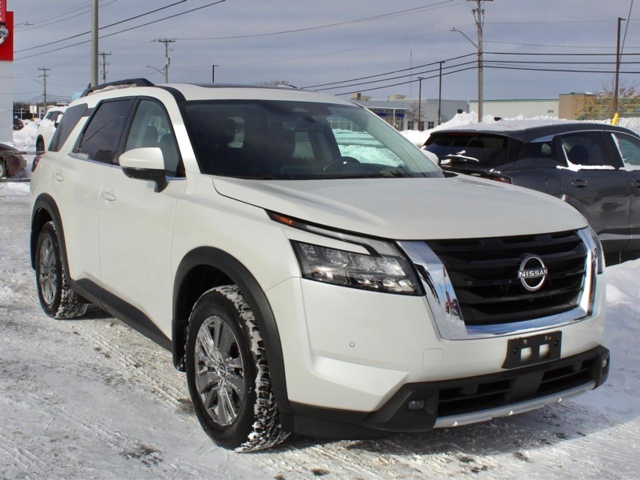 2024 Nissan Pathfinder SV  - Sunroof -  Navigation Photo