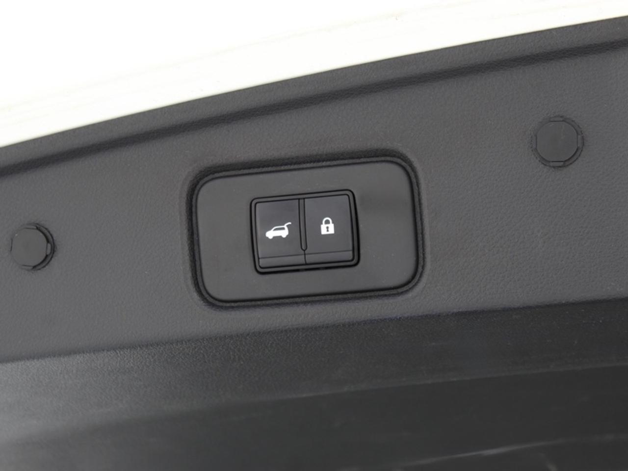 2024 Nissan Pathfinder SV  - Sunroof -  Navigation Photo