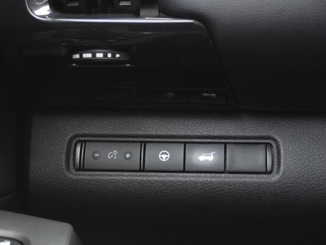 2024 Nissan Pathfinder SV  - Sunroof -  Navigation Photo