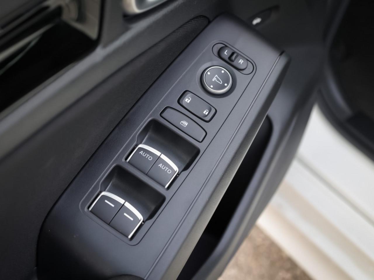 2024 Honda Civic Sedan EX  - Sunroof -  Heated Seats Photo