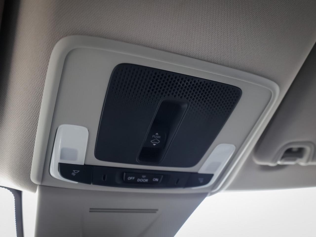 2024 Honda Civic Sedan EX  - Sunroof -  Heated Seats Photo