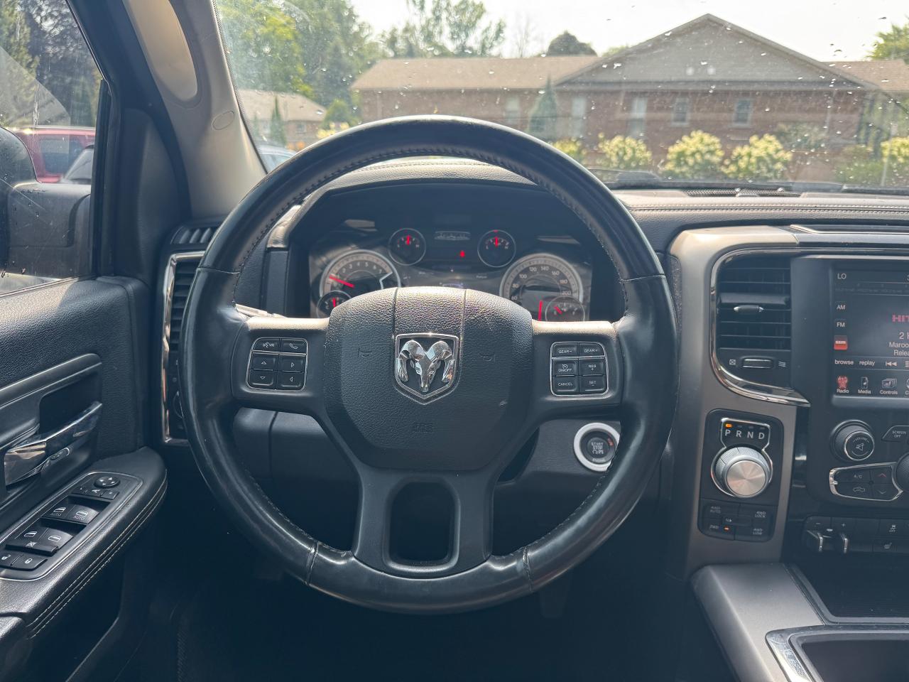 2014 RAM 1500 4WD Crew Cab 140.5" Sport - Photo #13