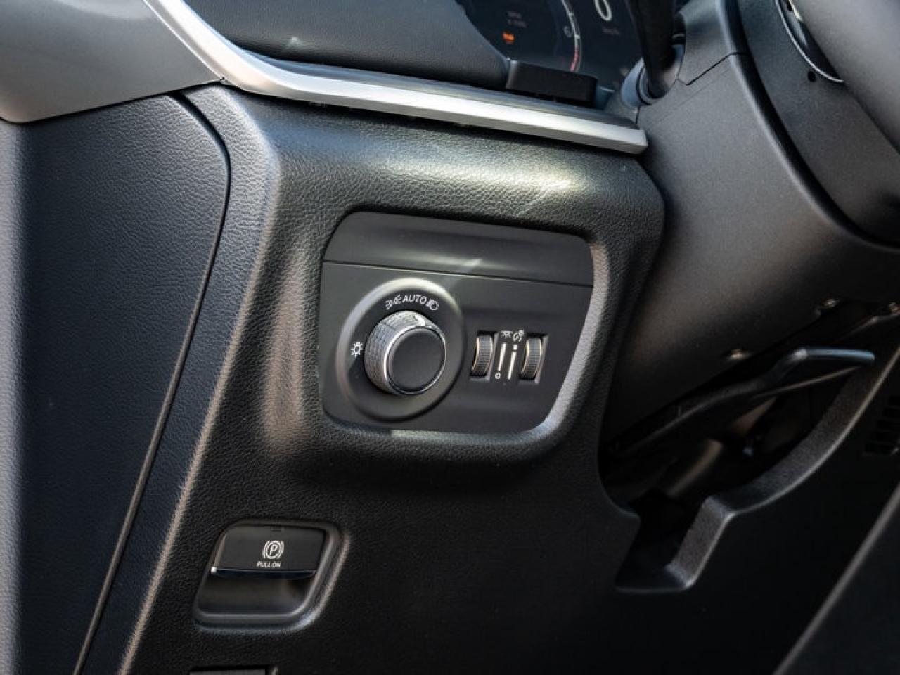 2025 Jeep Grand Cherokee L ALTITUDE Photo