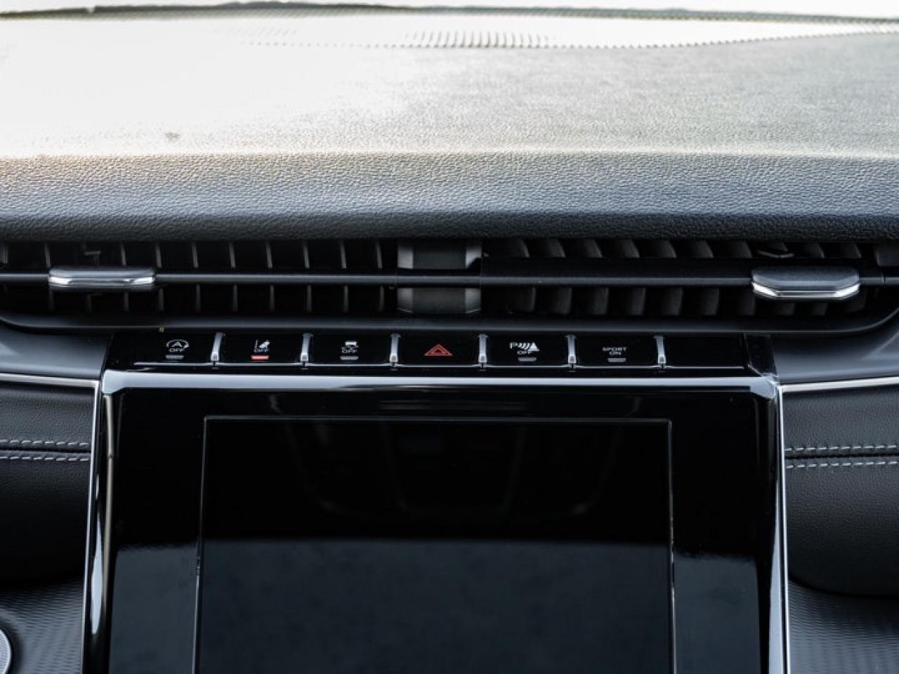 2025 Jeep Grand Cherokee L ALTITUDE Photo