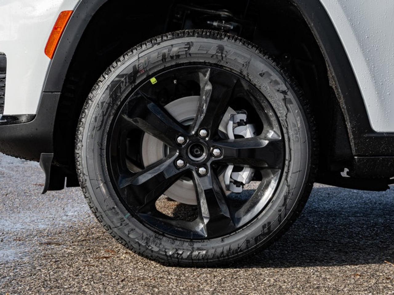 2025 Jeep Grand Cherokee L ALTITUDE Photo