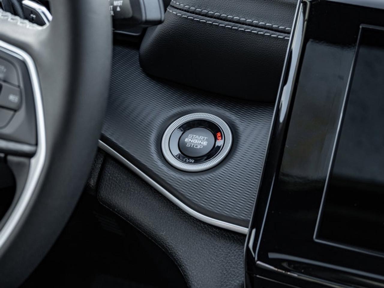 2025 Jeep Grand Cherokee L ALTITUDE Photo