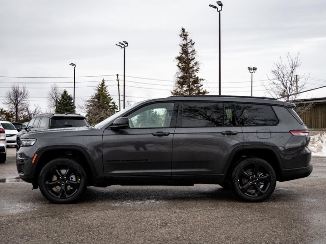 2025 Jeep Grand Cherokee L ALTITUDE Photo4
