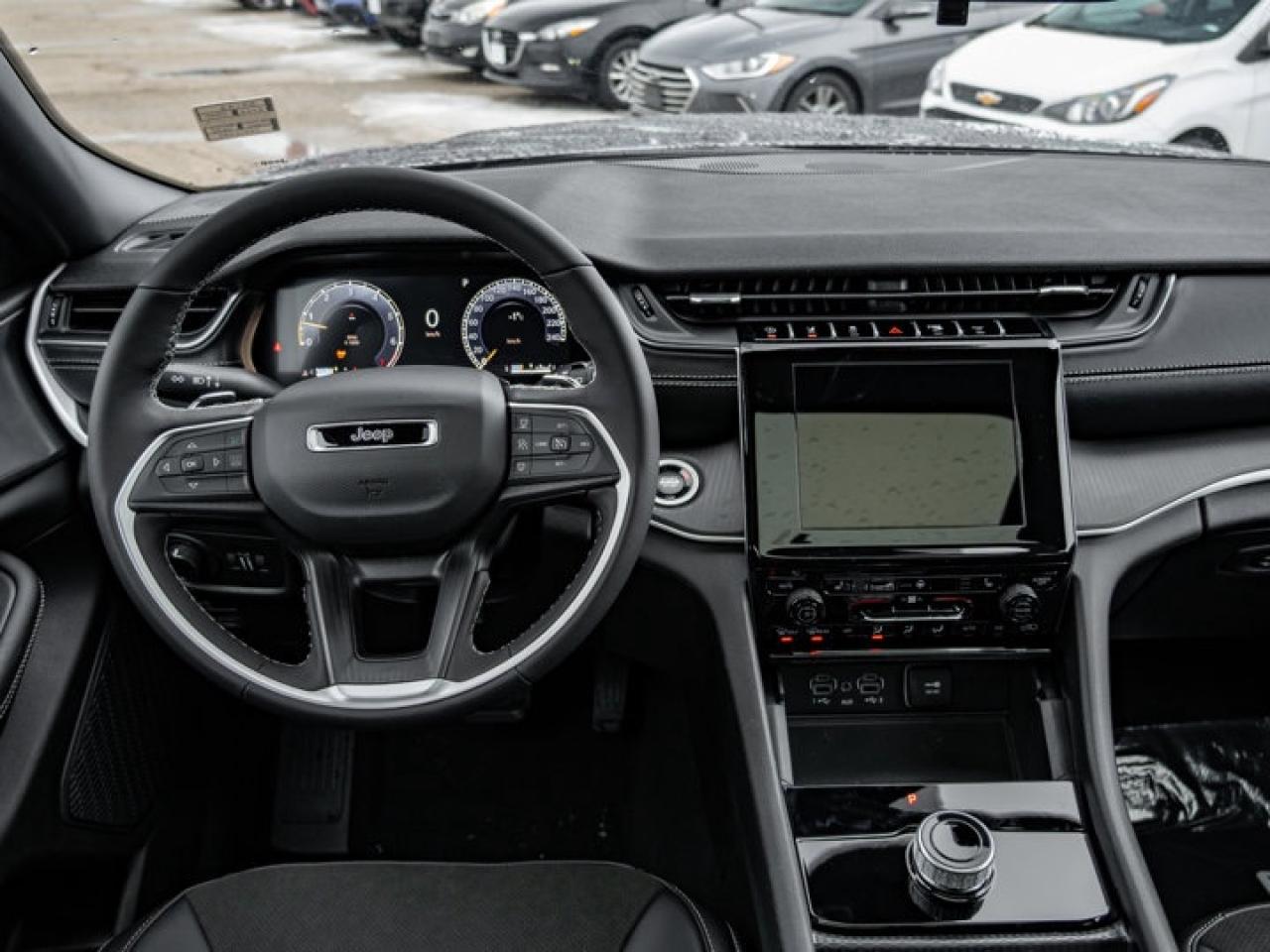 2025 Jeep Grand Cherokee L ALTITUDE Photo2