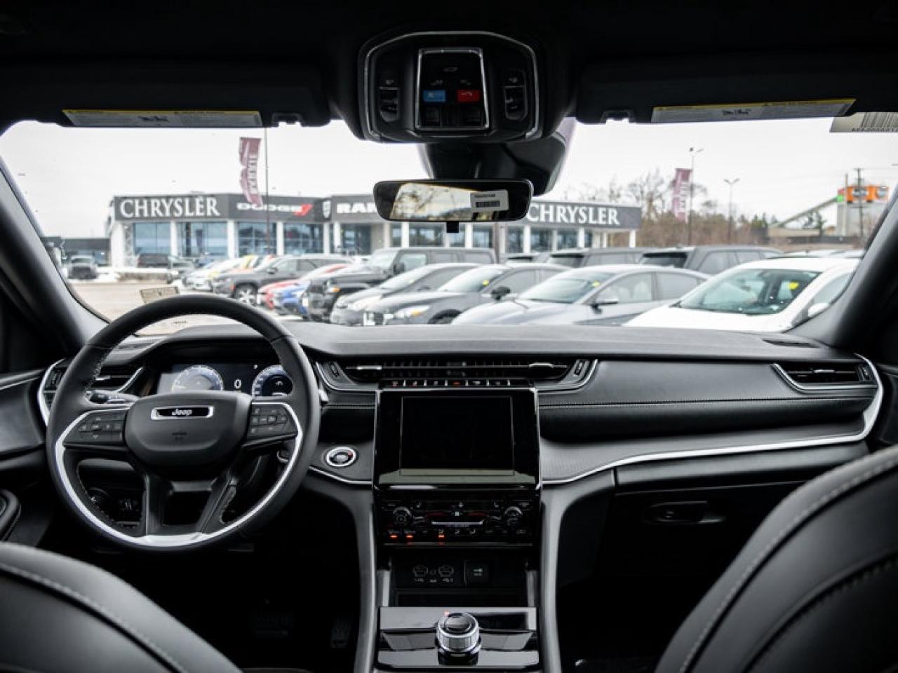 2025 Jeep Grand Cherokee L ALTITUDE Photo