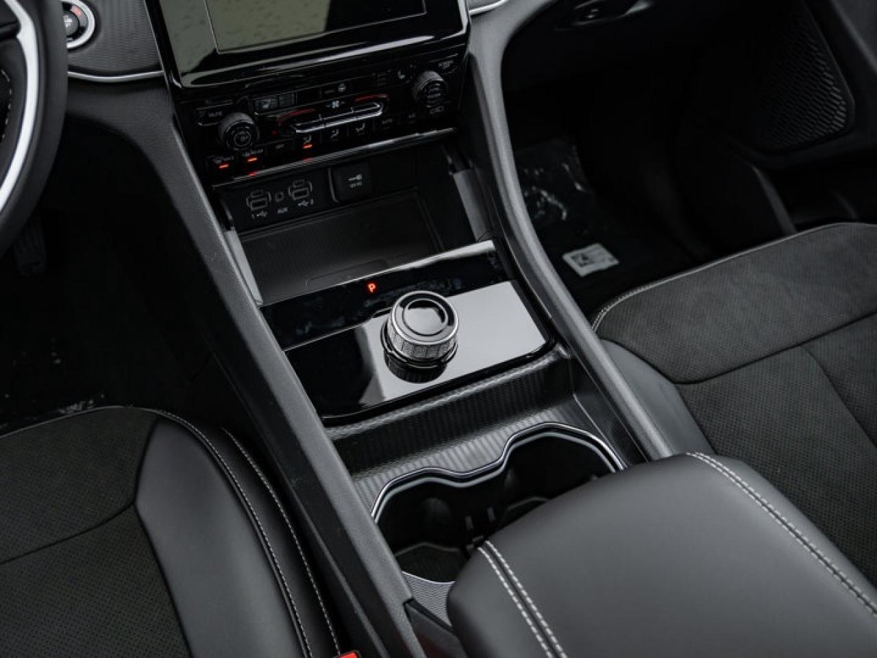 2025 Jeep Grand Cherokee L ALTITUDE Photo