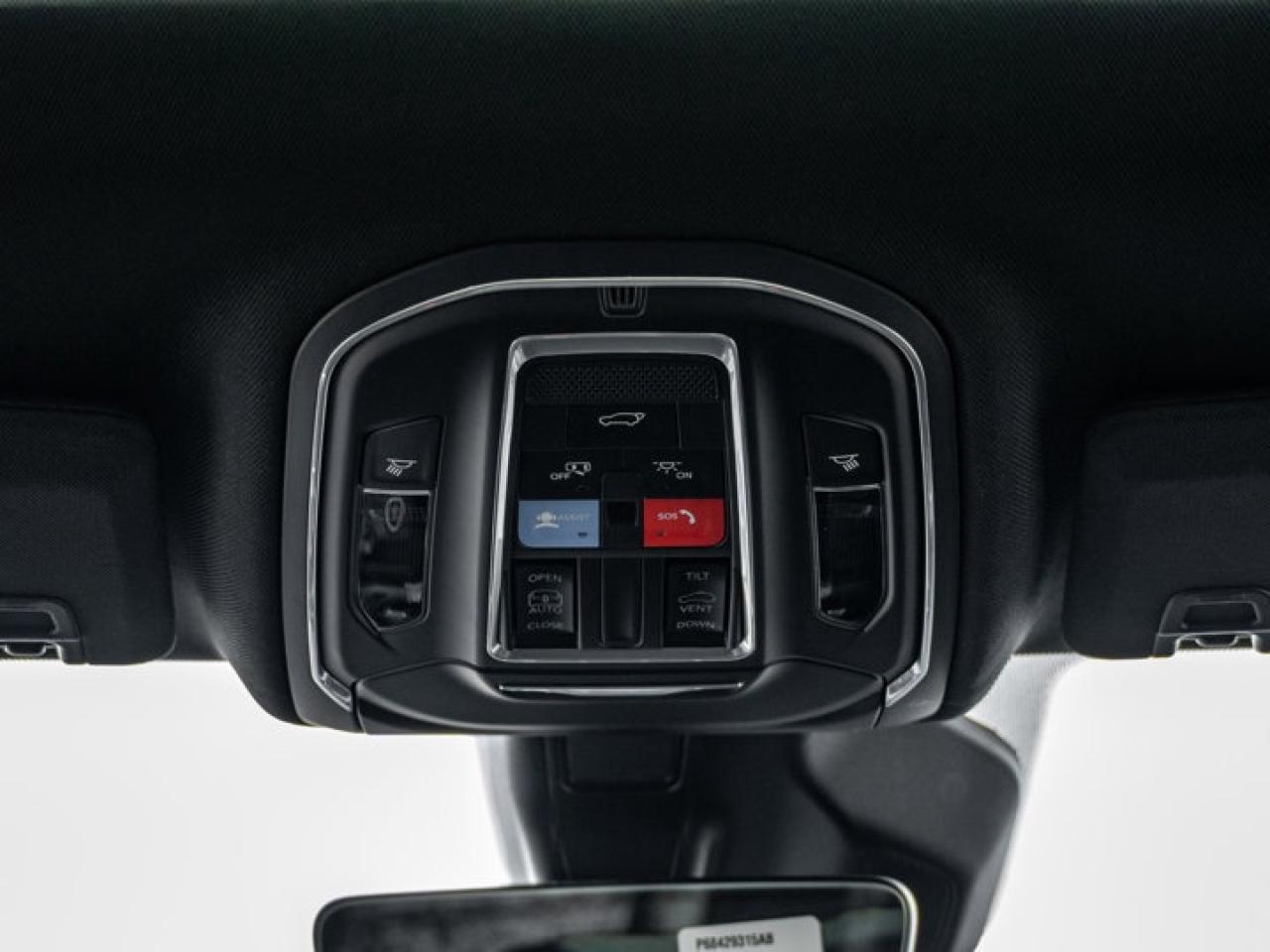 2025 Jeep Grand Cherokee L ALTITUDE Photo