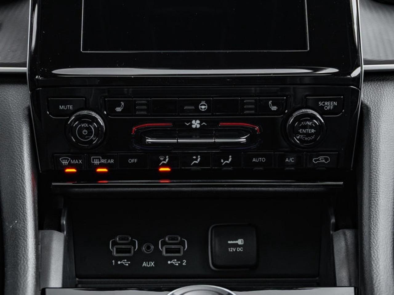 2025 Jeep Grand Cherokee L ALTITUDE Photo