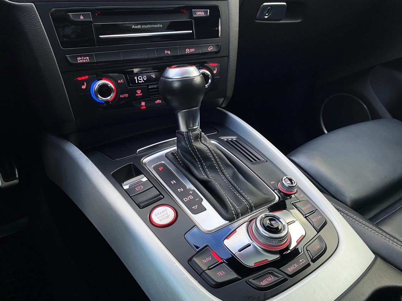 2016 Audi SQ5 3.0T-QUATTRO-TECHNIK-SPORT-NAV-CAMERA - Photo #22