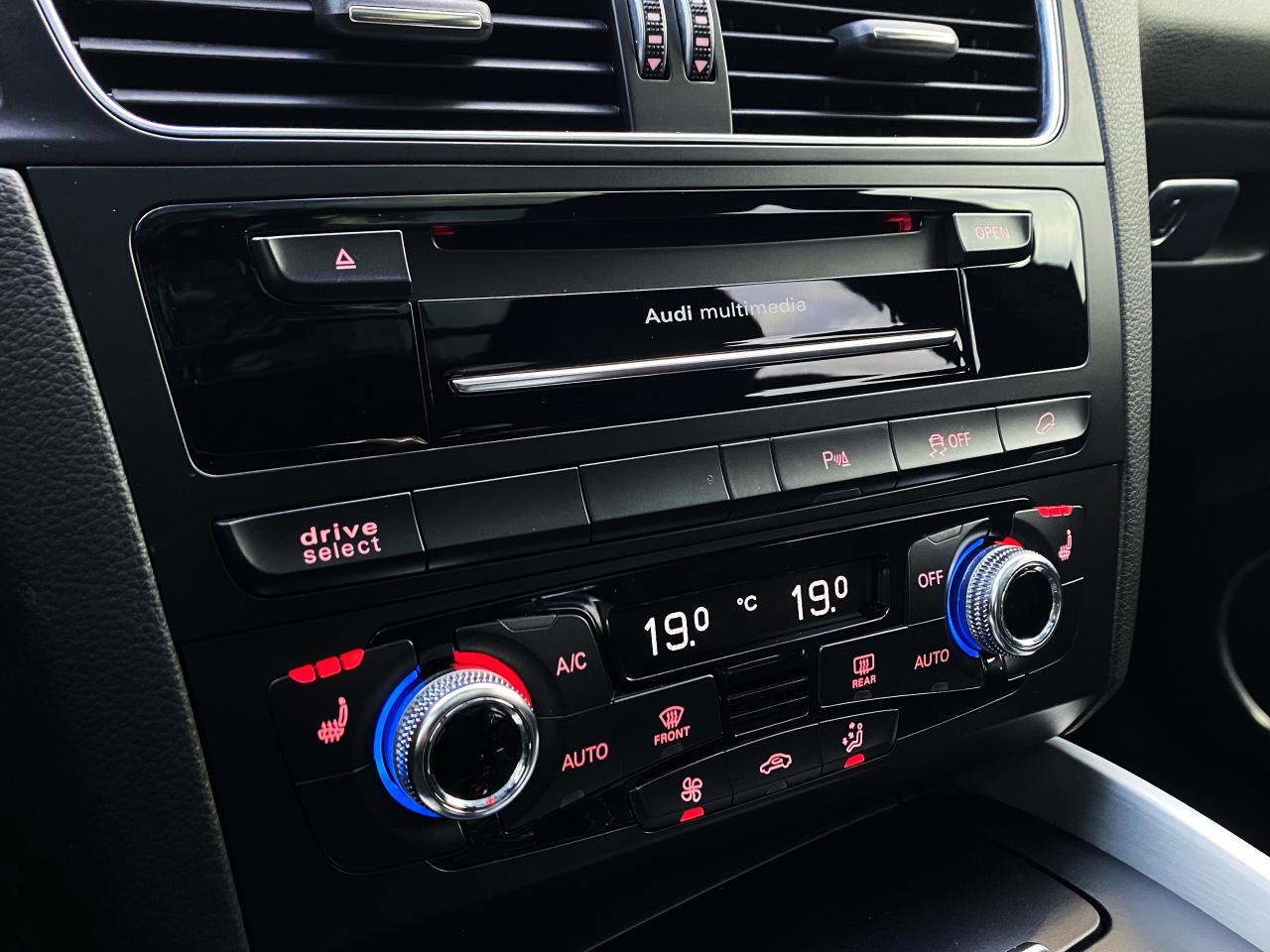 2016 Audi SQ5 3.0T-QUATTRO-TECHNIK-SPORT-NAV-CAMERA - Photo #32