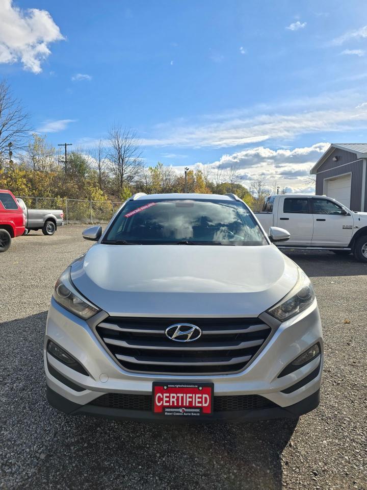 2016 Hyundai Tucson AWD 4DR 2.0L PREMIUM - Photo #4